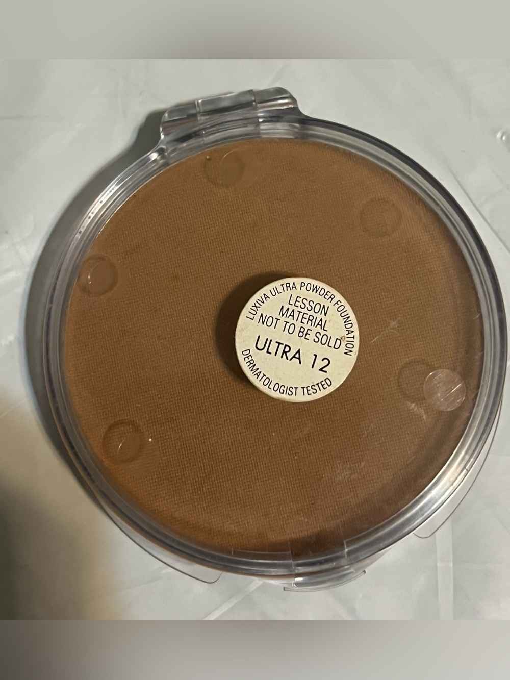 Merle Norman Luxiva Ultra Powder Foundation Ultra 12